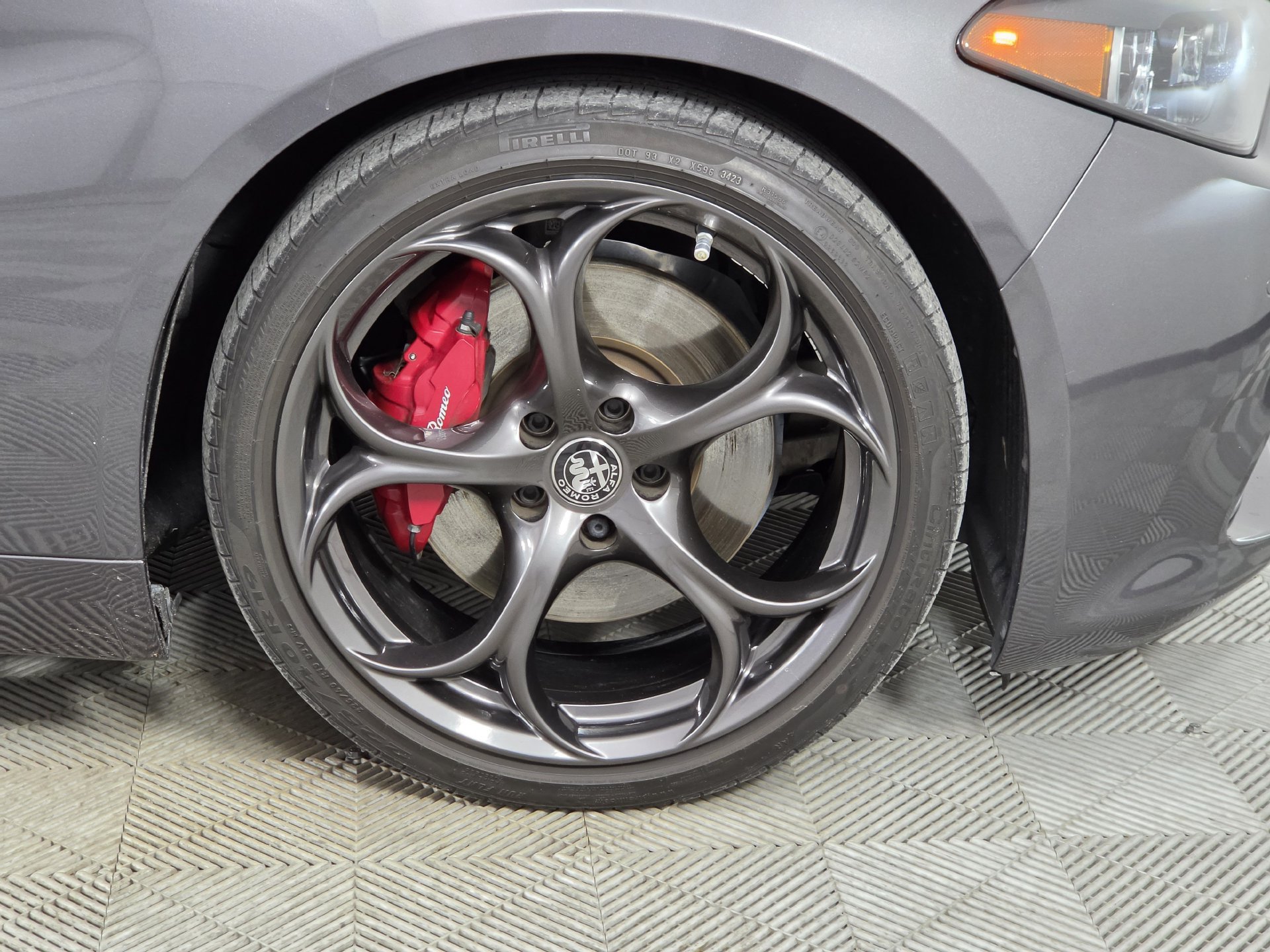 Used 2024 Alfa Romeo Giulia Ti w/ Performance Driving Package RWD image 47