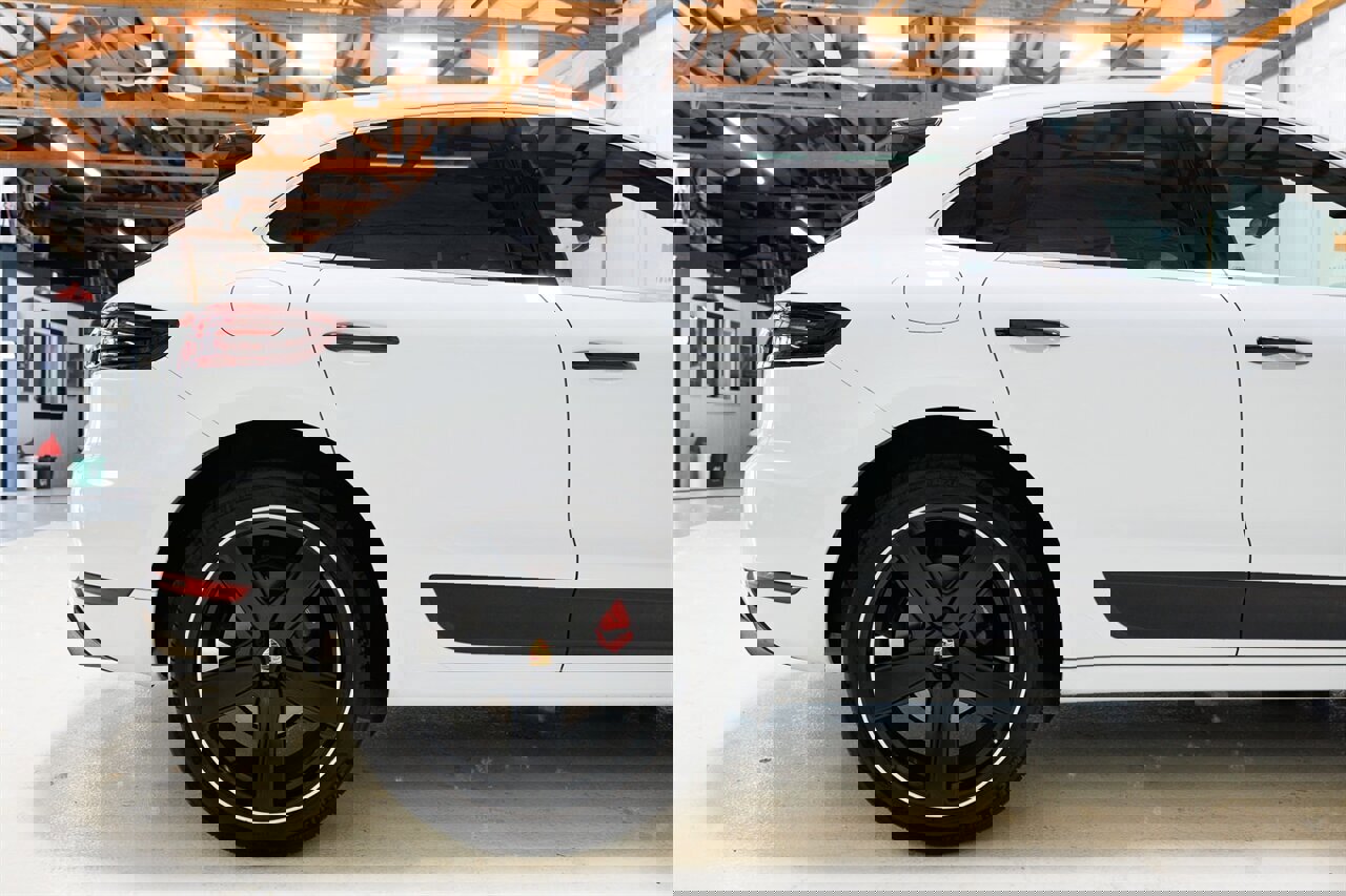 Used 2018 Porsche Macan GTS image 31