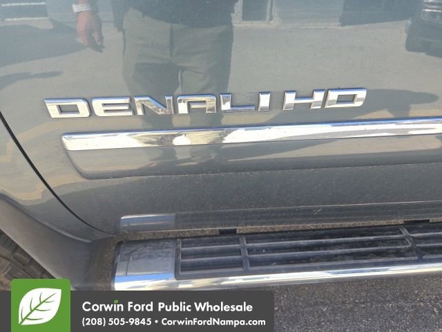 Used 2011 GMC Sierra 2500 Denali w/ LPO, Protection Package image 15