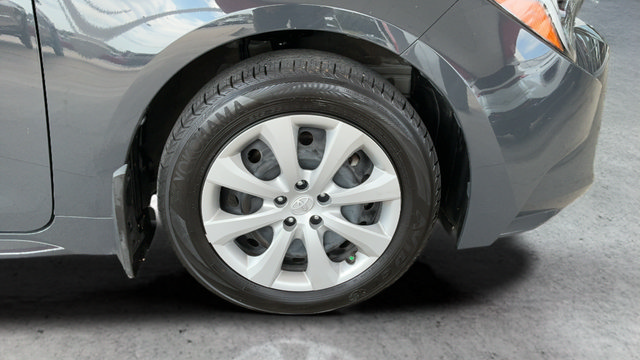 Used 2024 Toyota Corolla LE FWD image 26