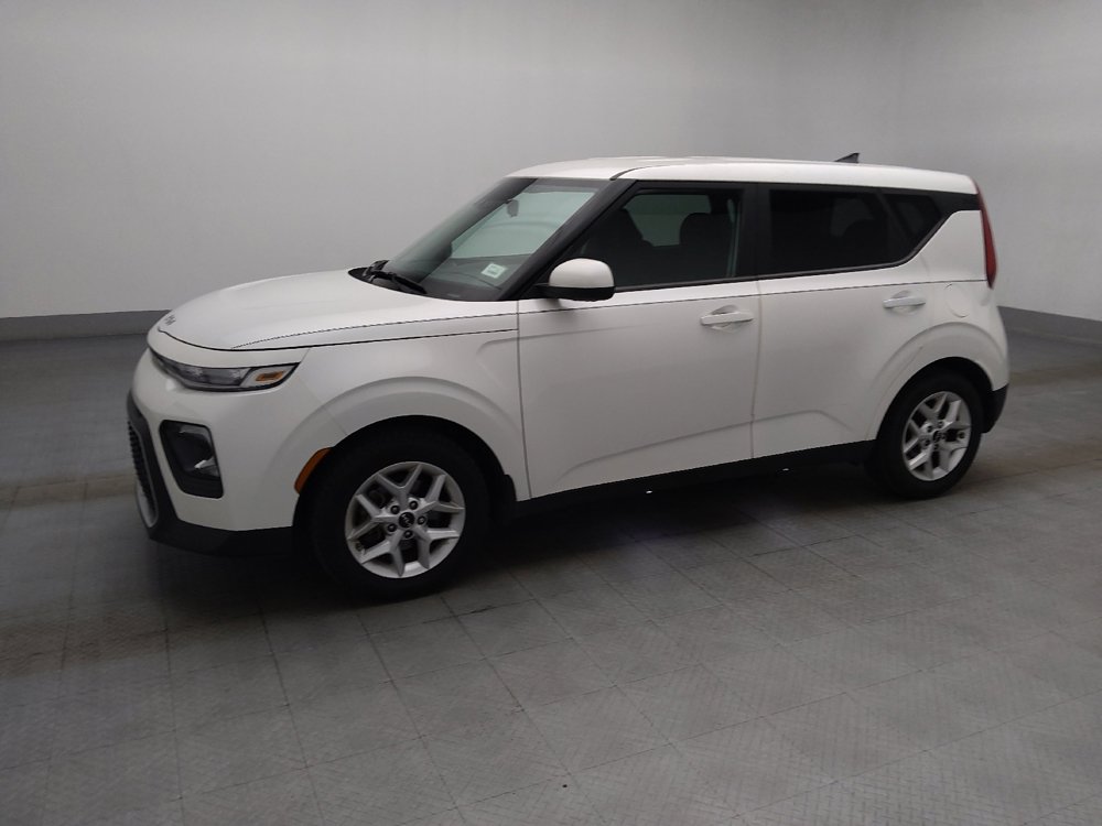 Used 2022 Kia Soul LX w/ Technology Package FWD image 2