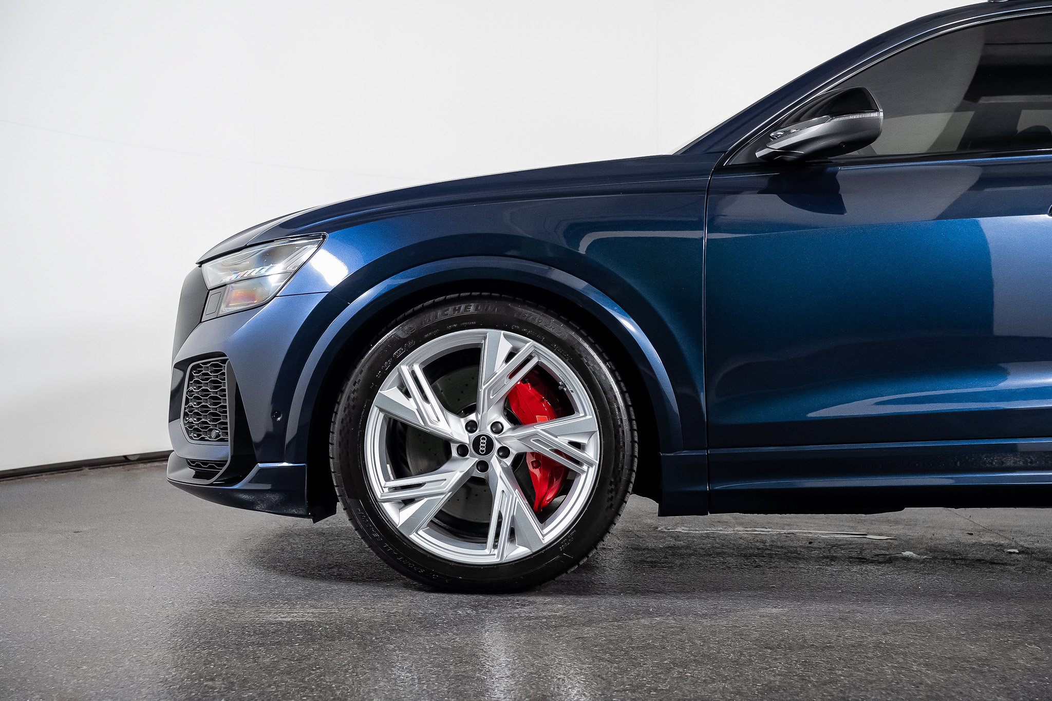 Used 2024 Audi RS Q8 AWD/4WD image 15