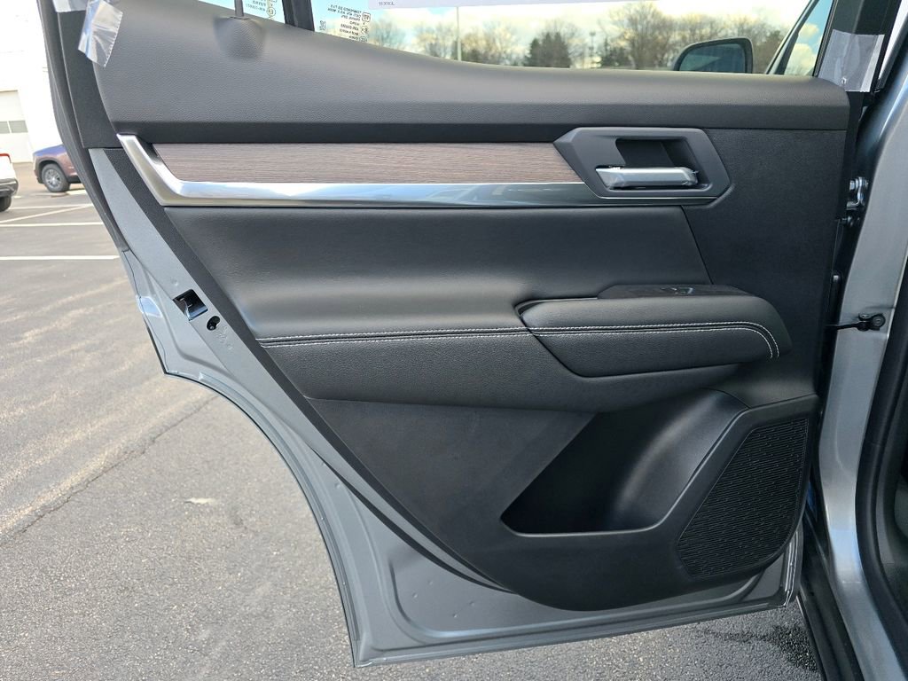 New 2026 GMC Terrain Denali AWD/4WD image 24
