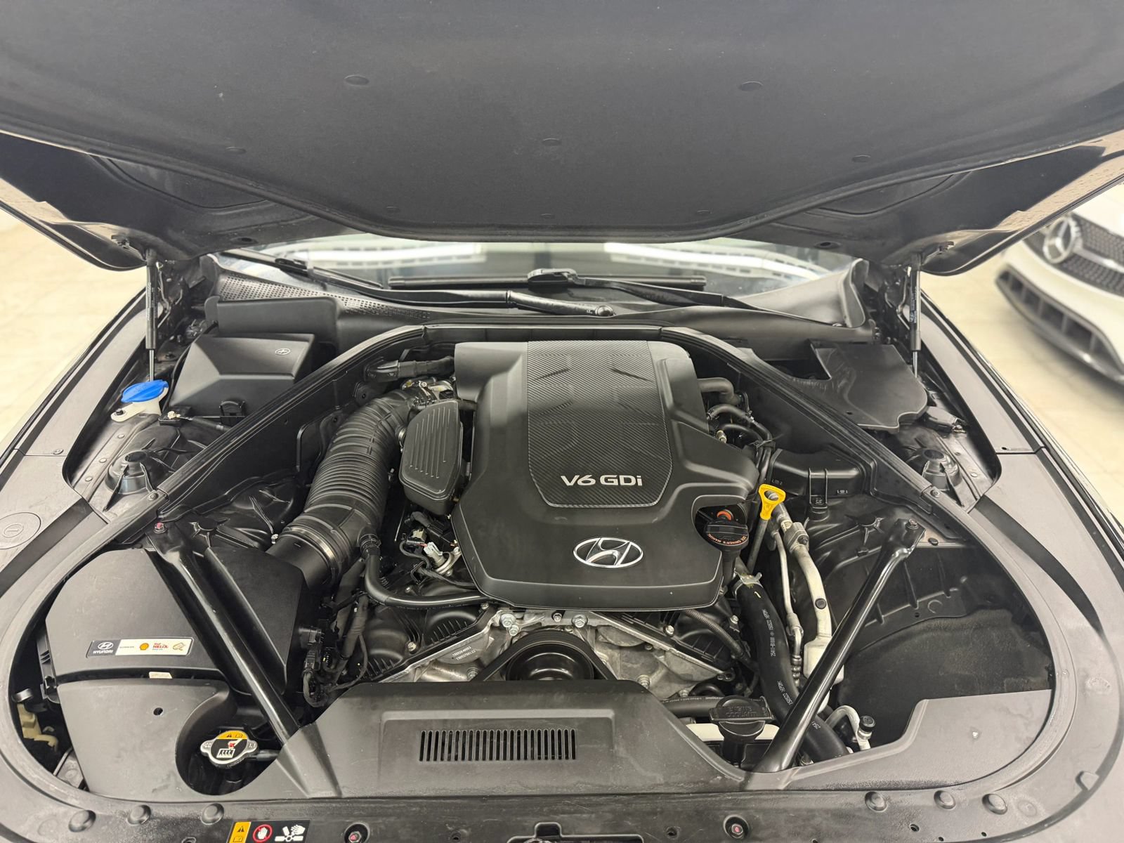 Used 2016 Hyundai Genesis 3.8 RWD image 33
