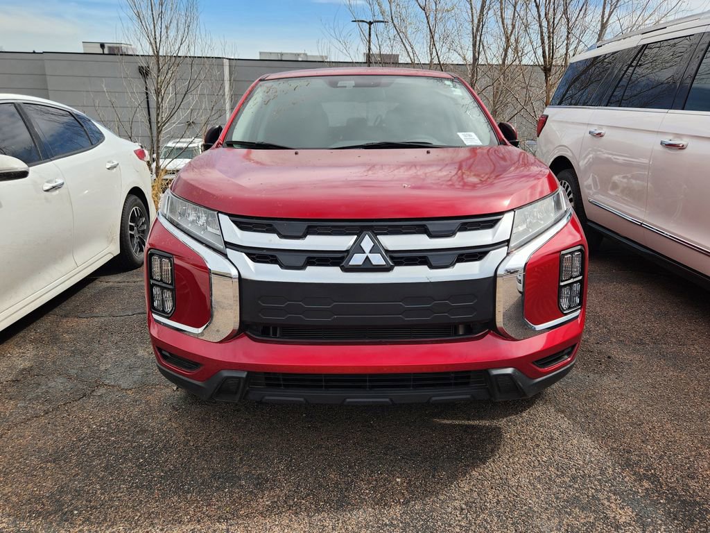 Used 2021 Mitsubishi Outlander Sport SE image 2