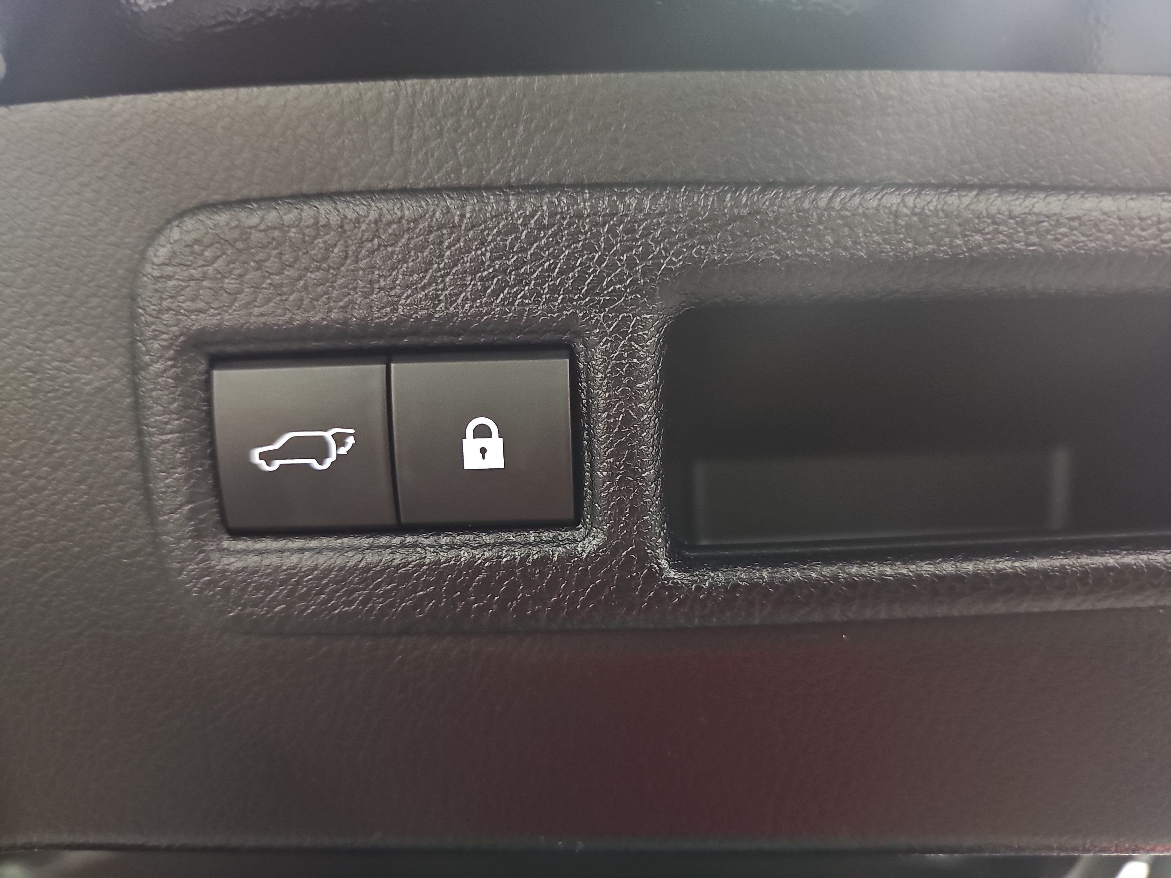 Used 2020 Lexus NX 300 F Sport w/ F Sport Premium Package FWD image 14