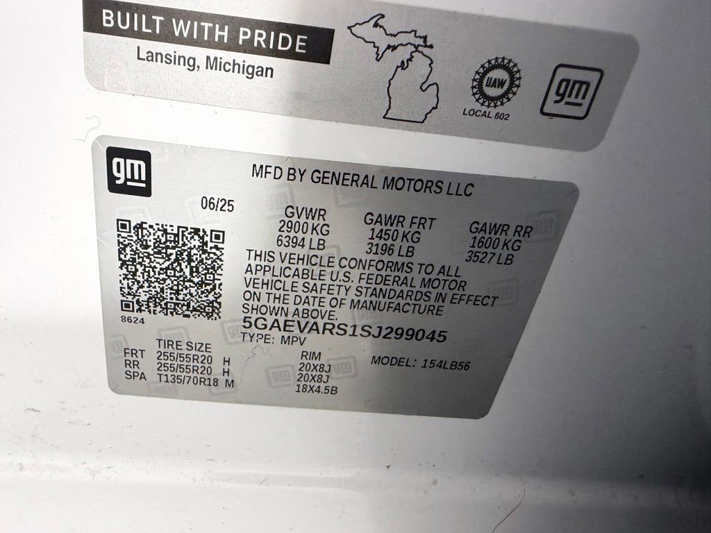 Used 2025 Buick Enclave Preferred AWD/4WD image 33