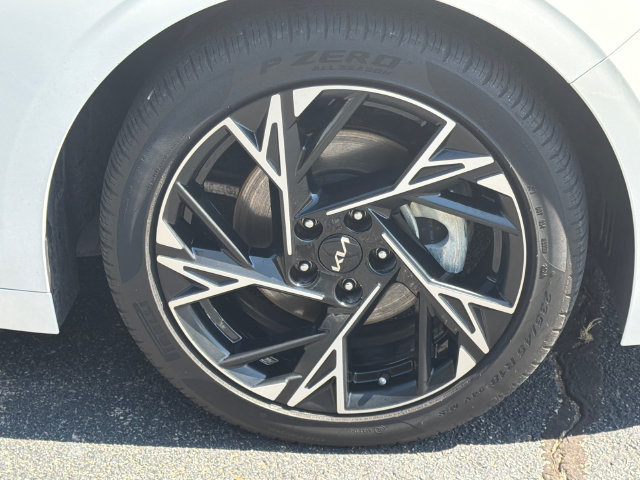 Used 2025 Kia K5 GT-Line w/ GT-Line Premium Package FWD image 14