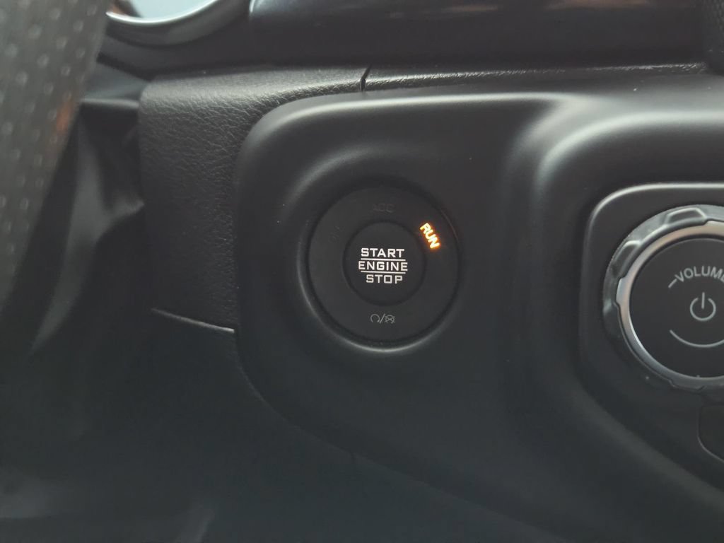 Used 2023 Jeep Wrangler Unlimited Rubicon 392 w/ Dual Top Group AWD/4WD image 26