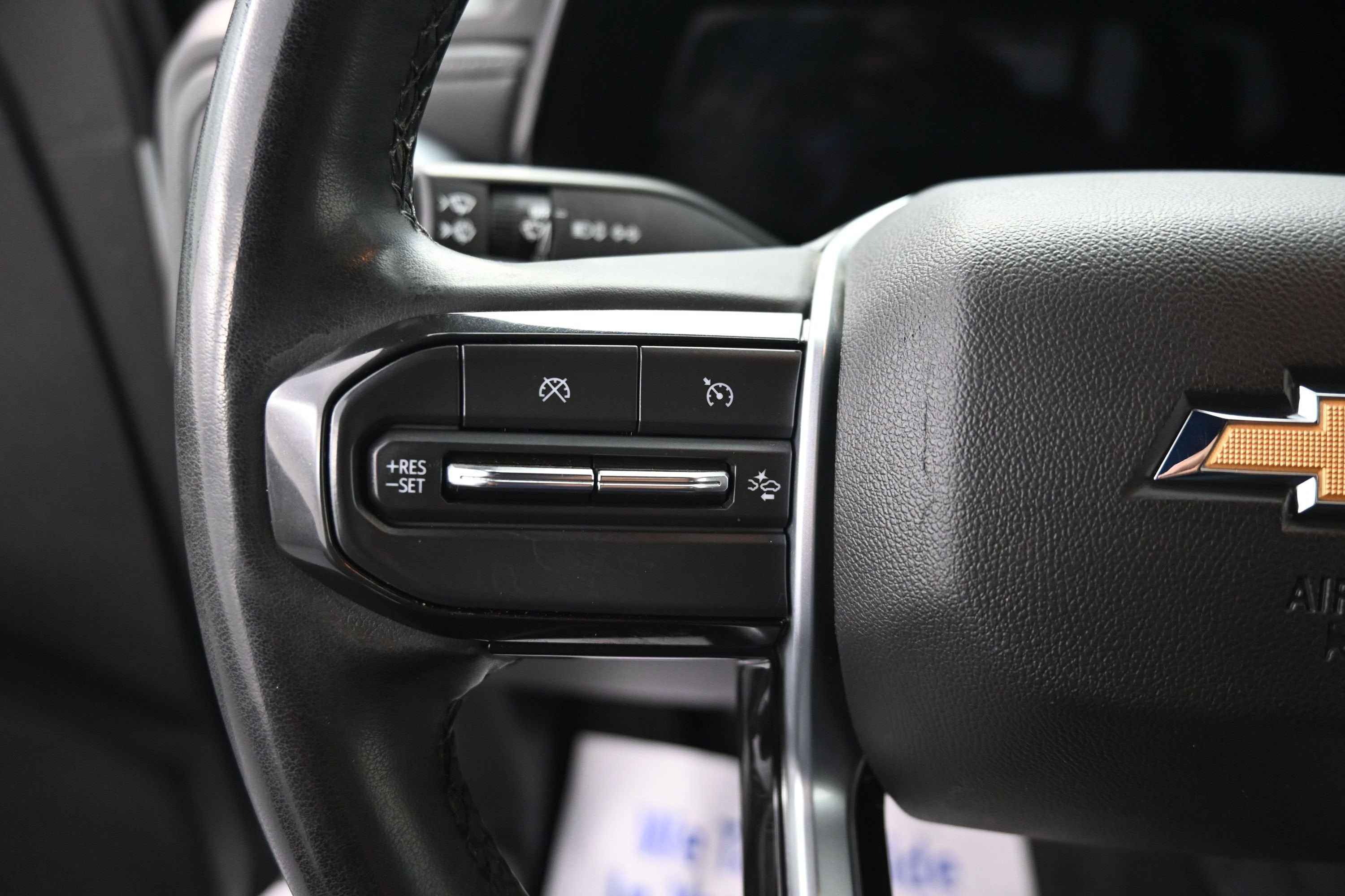 Used 2023 Chevrolet Colorado LT w/ LT Convenience Package III AWD/4WD image 12