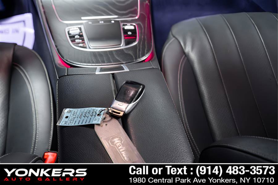 Used 2021 Mercedes-Benz E 350 4MATIC Sedan w/ Premium Package image 35