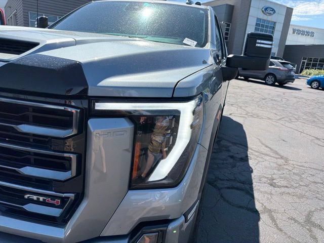 Used 2024 GMC Sierra 3500 AT4 w/ AT4 Premium Plus Package AWD/4WD image 18