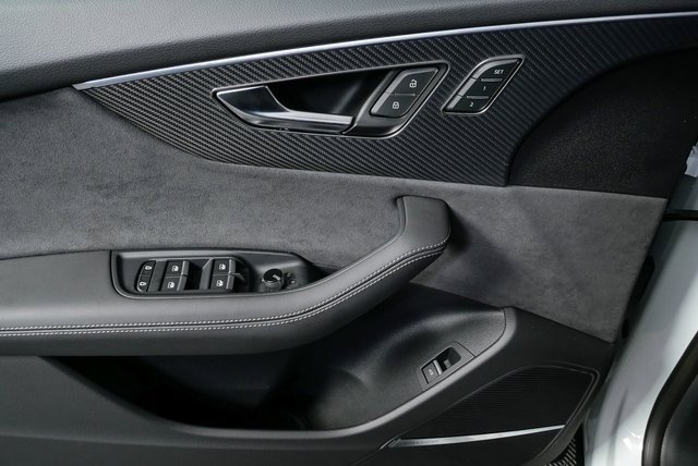 New 2026 Audi SQ8 Premium Plus image 6