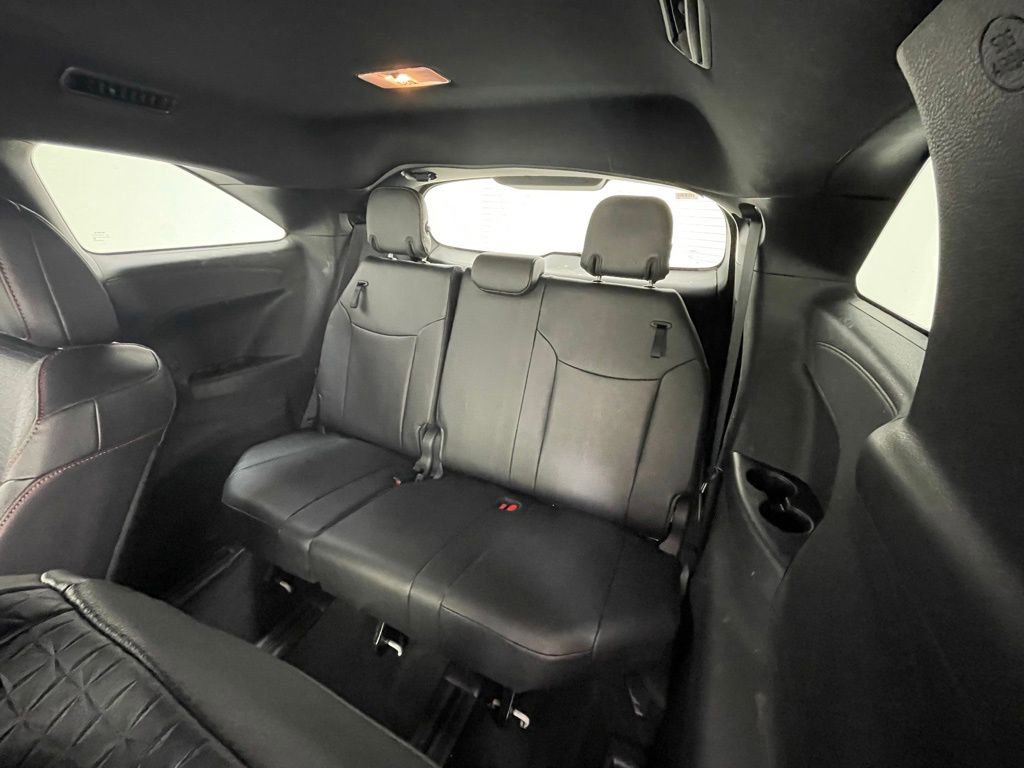 Used 2025 Toyota Sienna XSE image 12