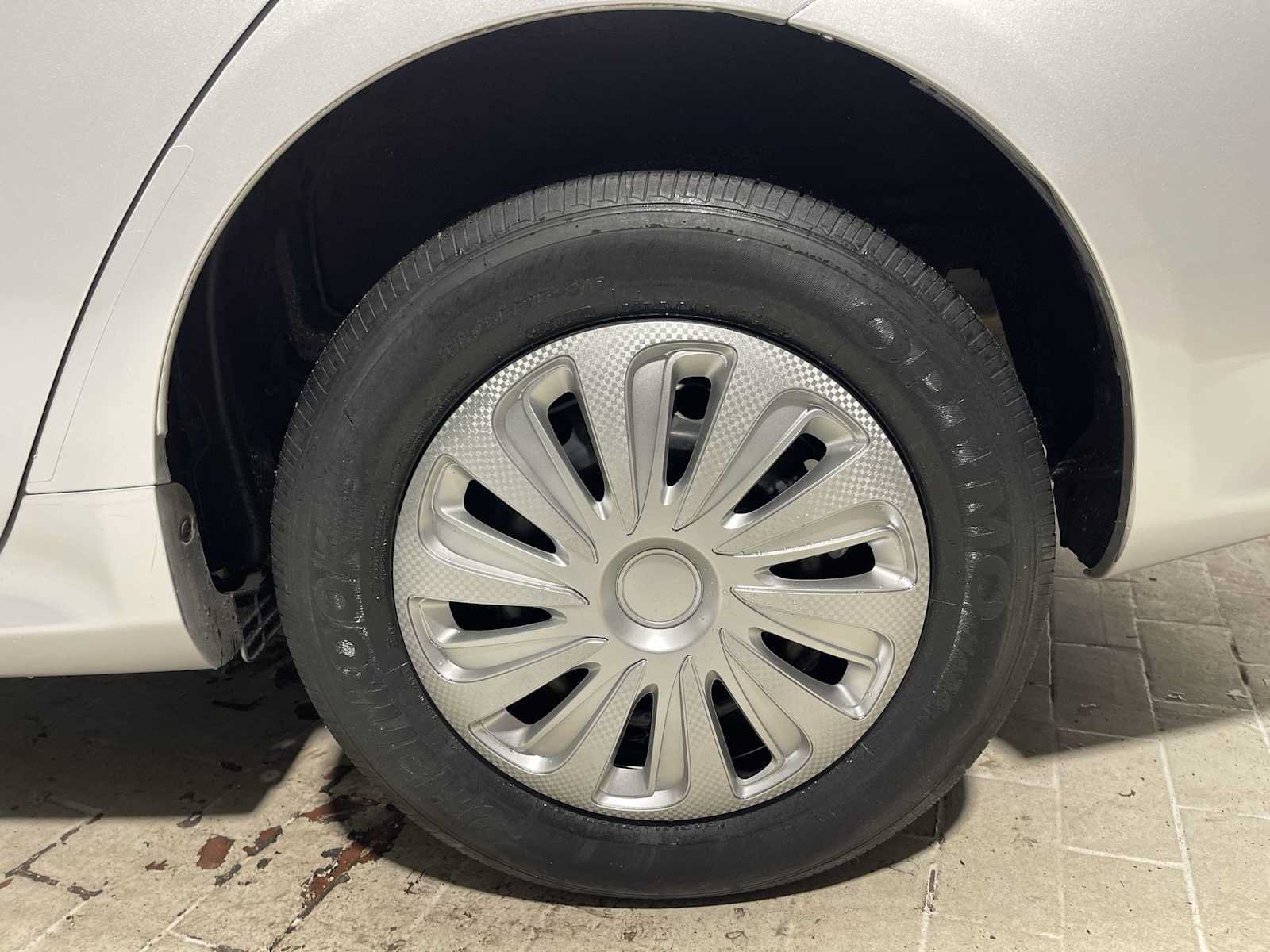 Used 2010 Toyota Corolla LE FWD image 8