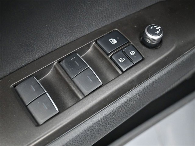 Used 2022 Toyota Camry XSE image 12