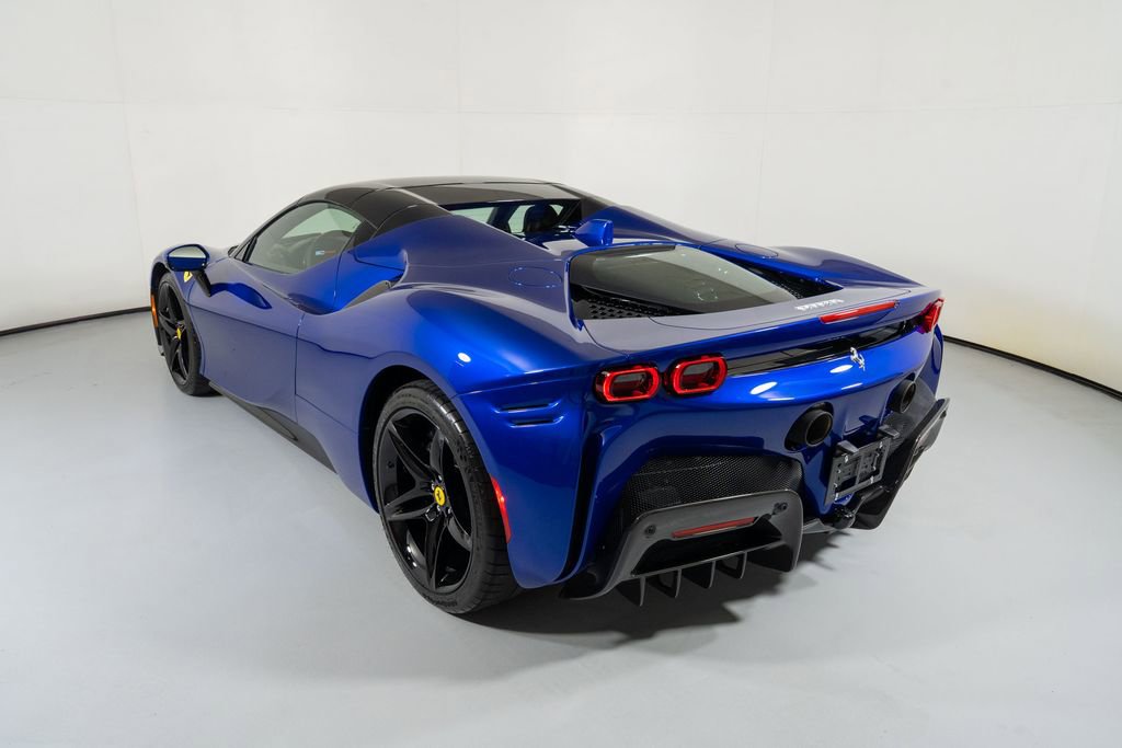Used 2022 Ferrari SF90 Spider AWD/4WD image 15