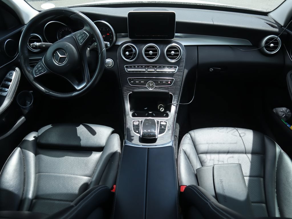 Used 2016 Mercedes-Benz C 300 4MATIC Sedan image 7