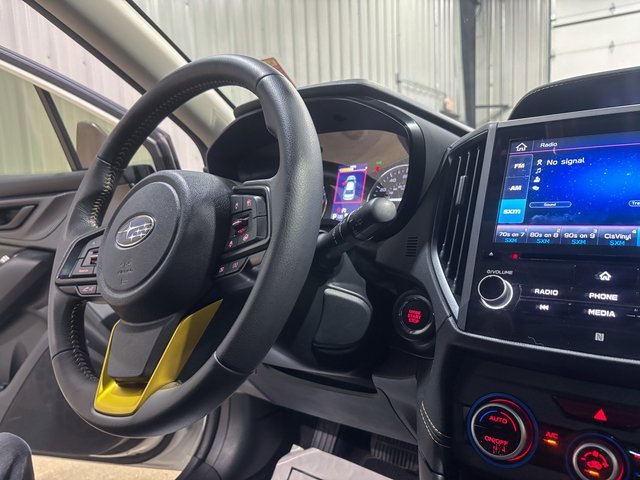 Used 2022 Subaru Crosstrek 2.5i Sport w/ Moonroof Package image 18