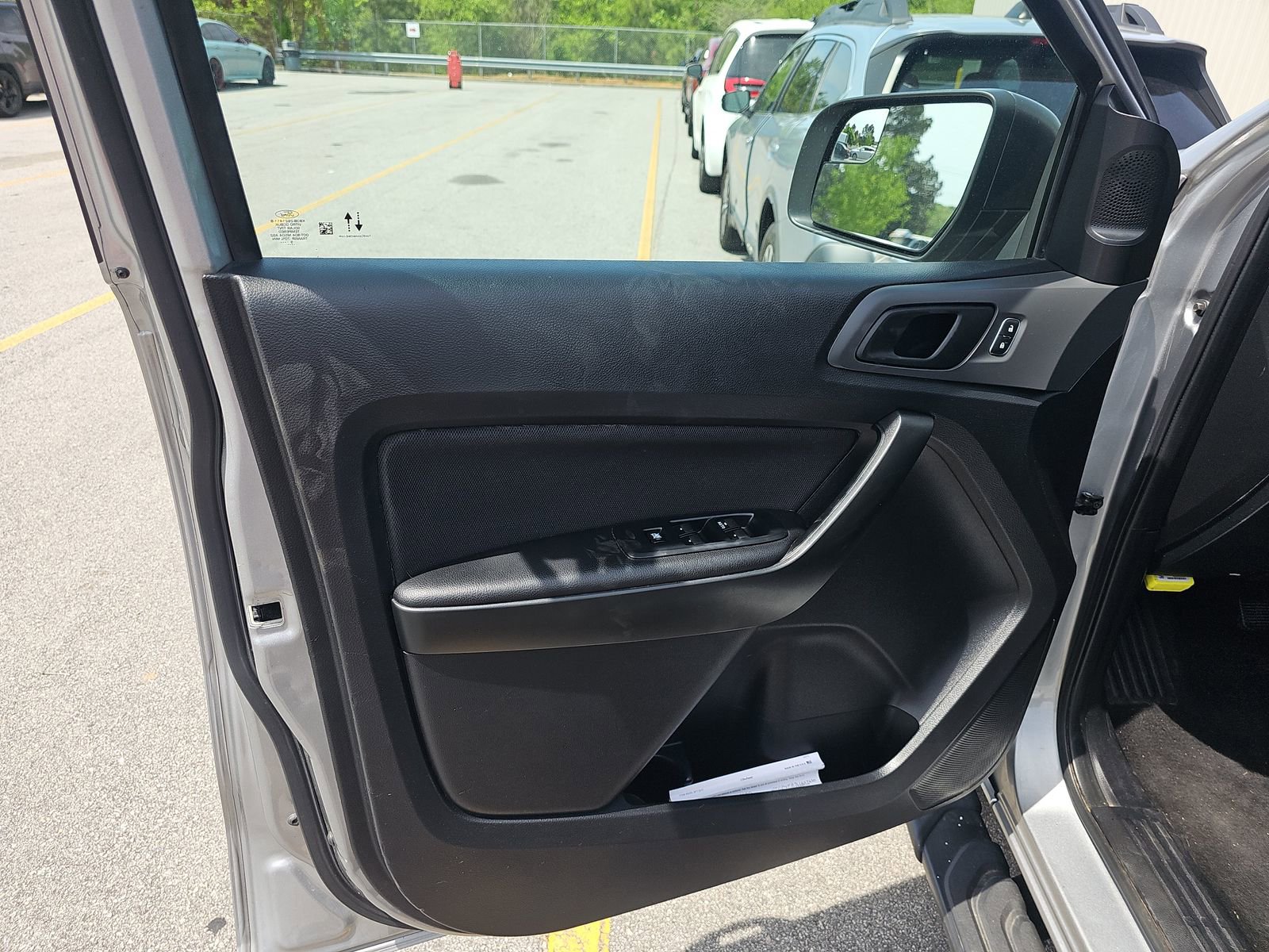 Used 2020 Ford Ranger XL w/ Equipment Group 101A Mid AWD/4WD image 17