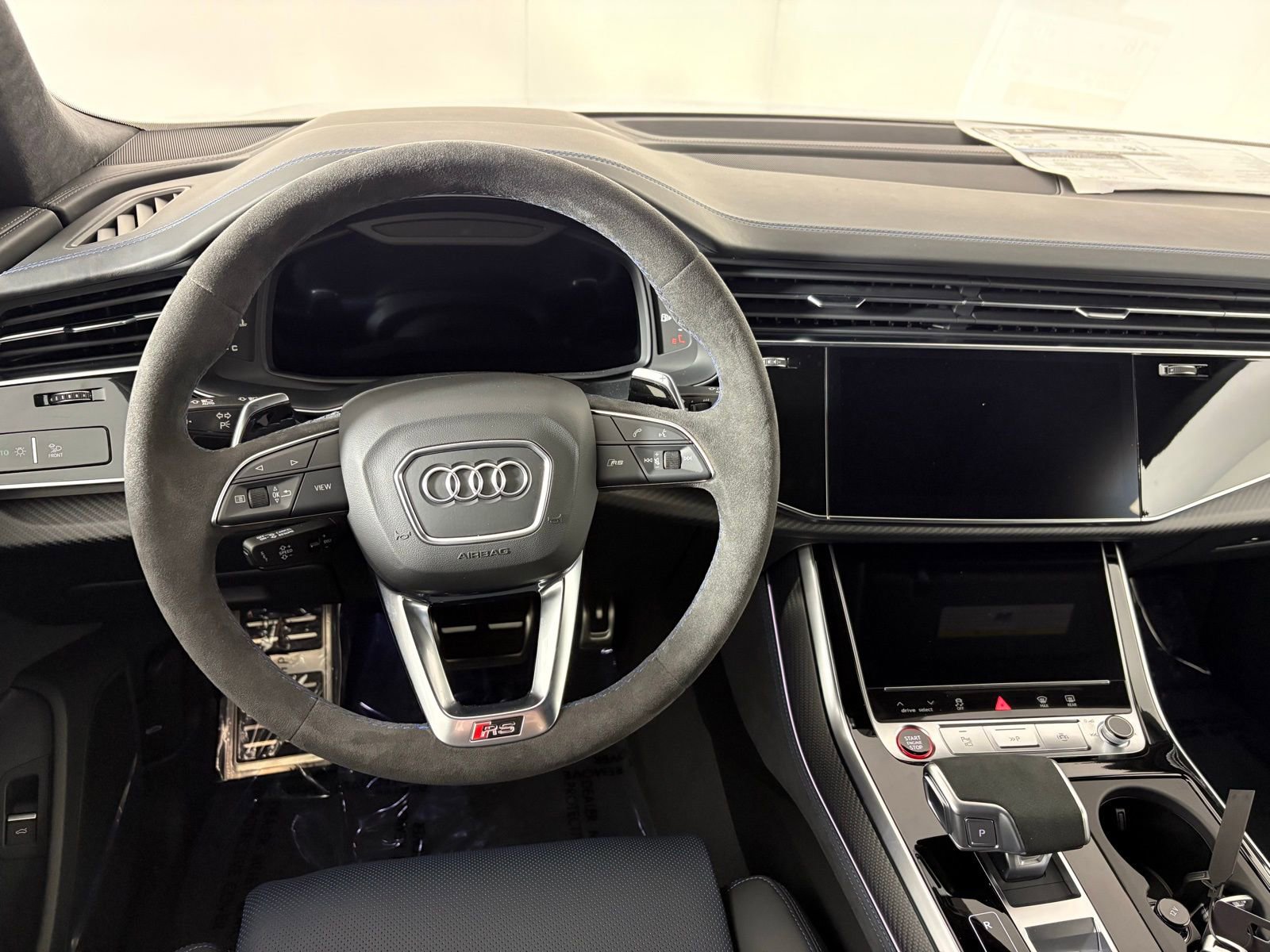 New 2026 Audi RS Q8 performance image 15