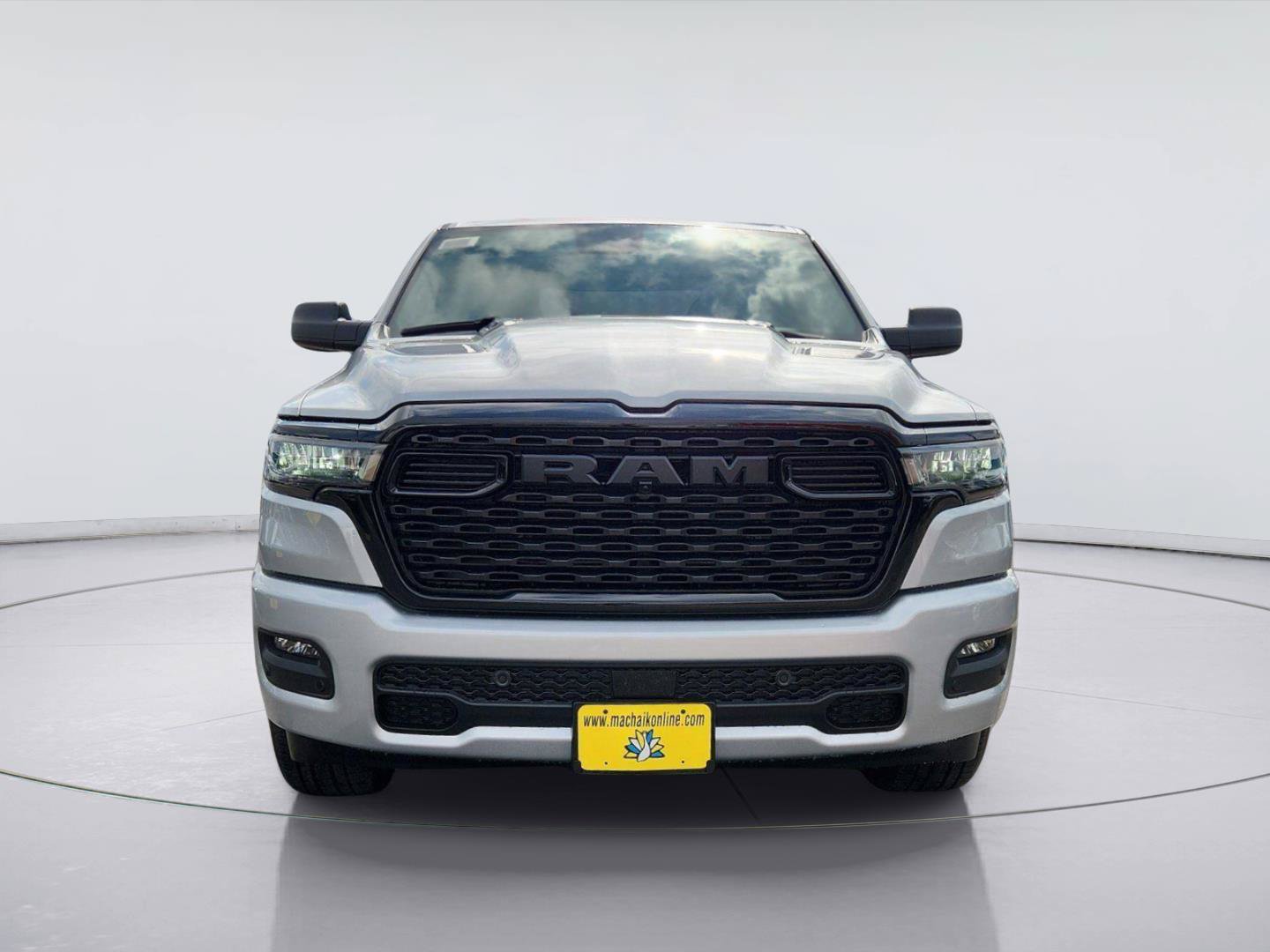 New 2026 RAM 1500 Express AWD/4WD image 8