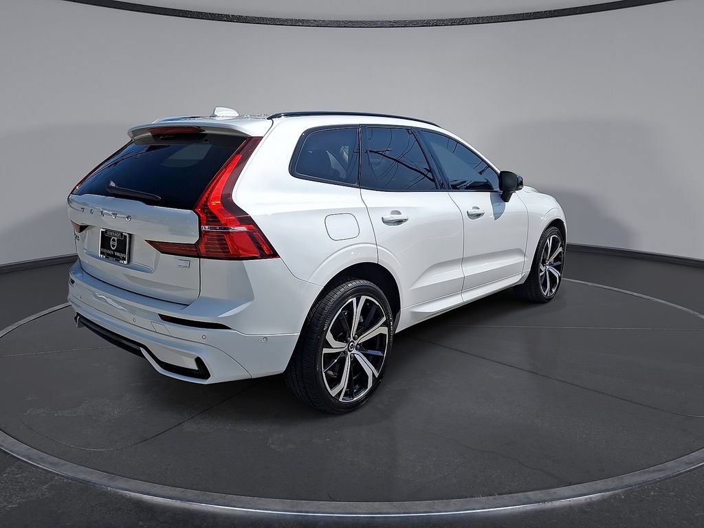 Used 2023 Volvo XC60 T8 Ultimate w/ Protection Package AWD/4WD image 31