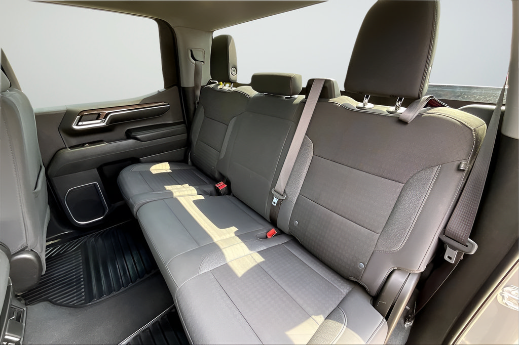 Used 2023 Chevrolet Silverado 1500 RST RWD image 18