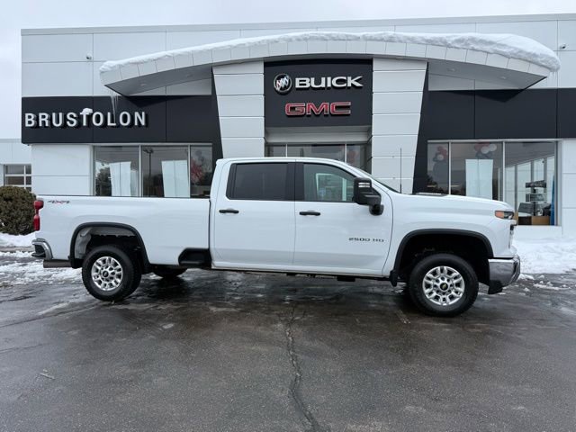 Used 2025 Chevrolet Silverado 2500 W/T image 1