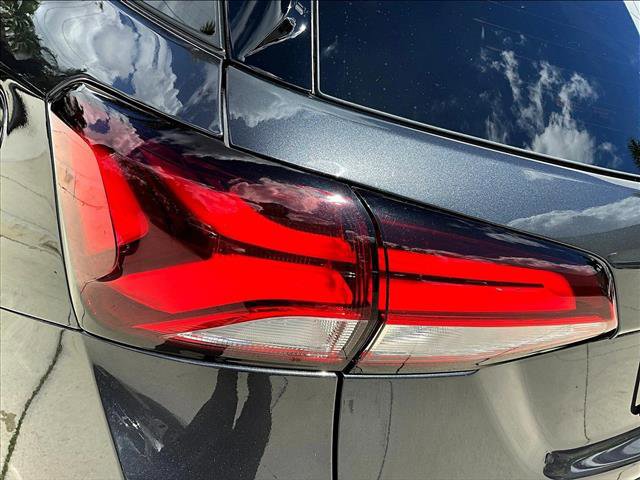 Used 2022 Chevrolet Equinox RS w/ RS Leather Package image 30