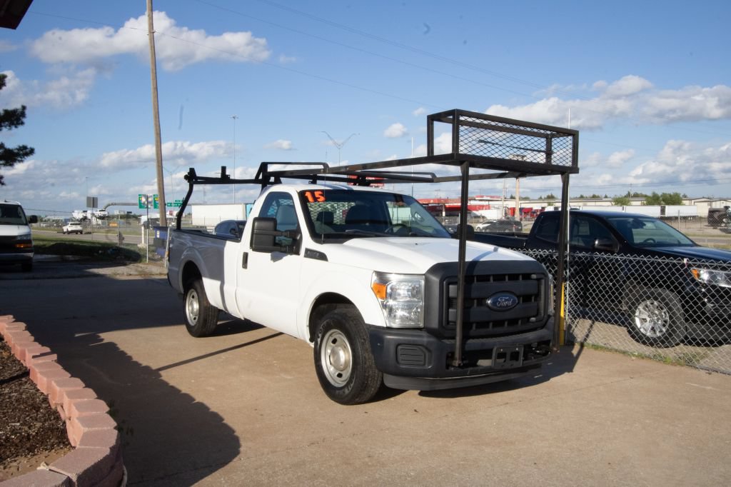 Used 2015 Ford F250 XL RWD image 1