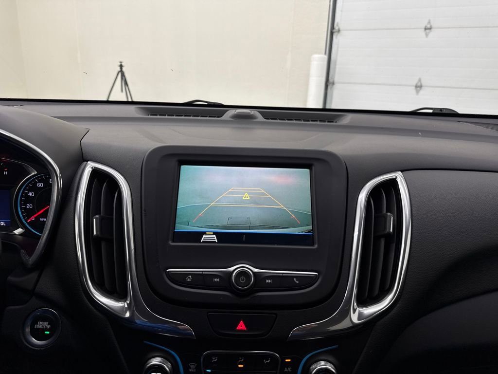 Used 2019 Chevrolet Equinox LT image 18