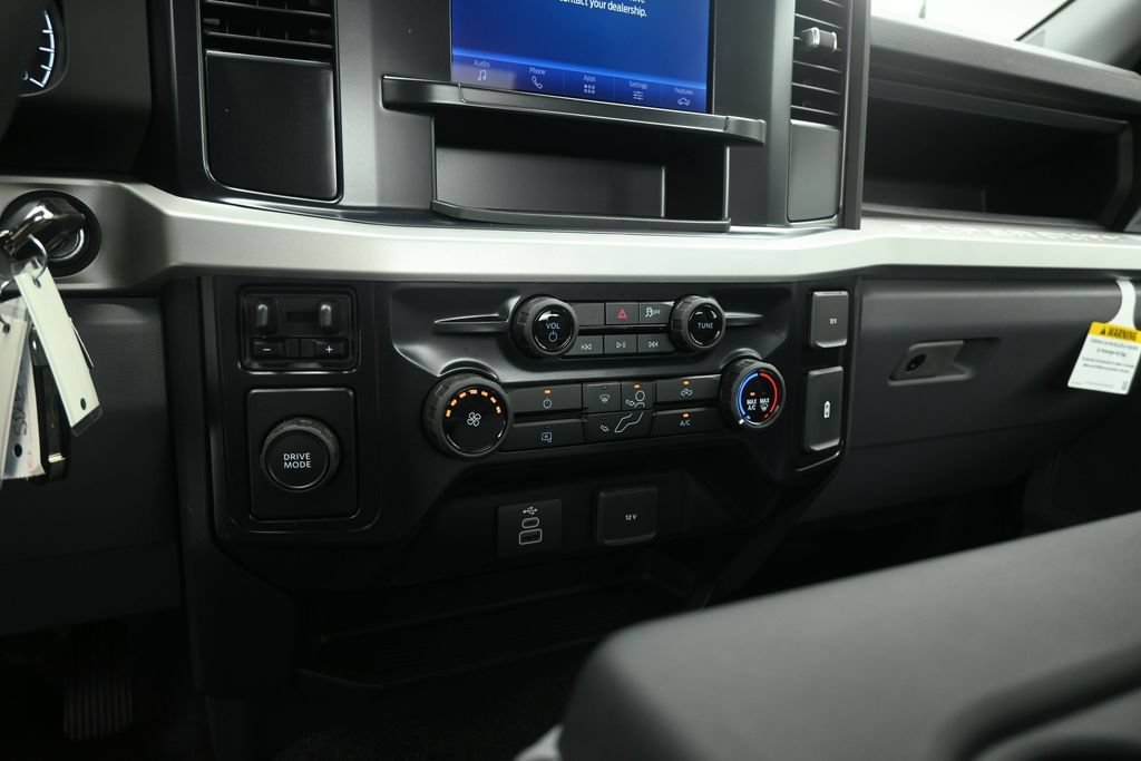 New 2026 Ford F350 XL w/ XL Chrome Package RWD image 12