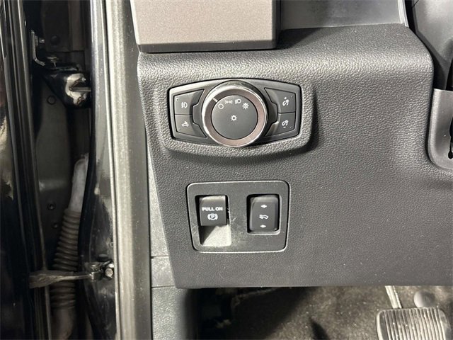 Used 2019 Ford F150 XLT w/ Equipment Group 302A Luxury image 17