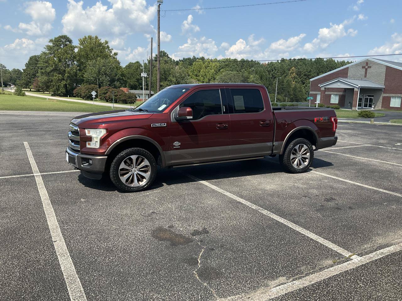Used 2015 Ford F150 King Ranch w/ Equipment Group 601A Luxury AWD/4WD image 16