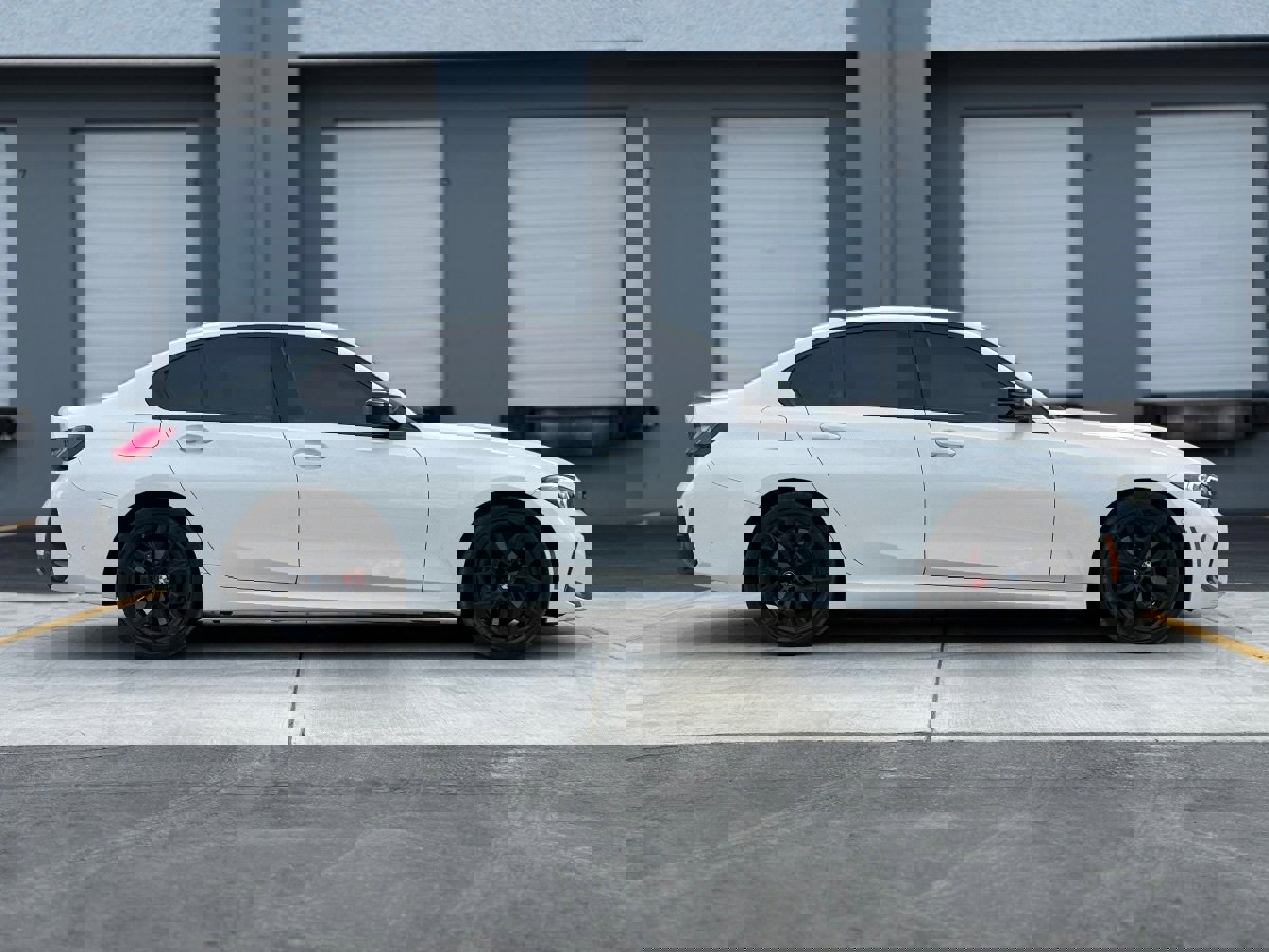 Used 2025 BMW M340i xDrive w/ Premium Package image 5