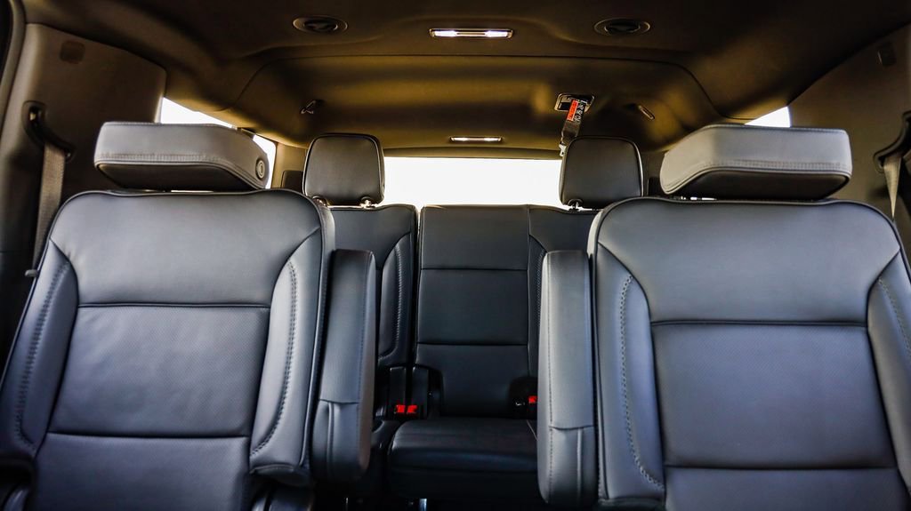 Used 2025 GMC Yukon XL Denali image 27