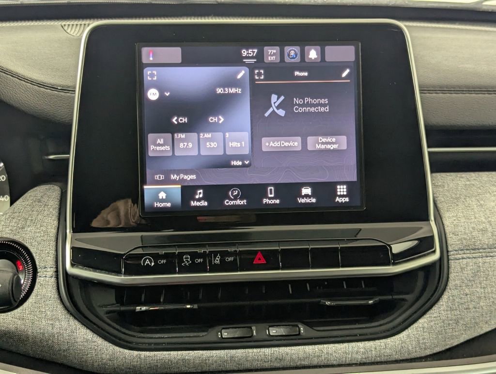 Used 2022 Jeep Compass Latitude FWD image 21