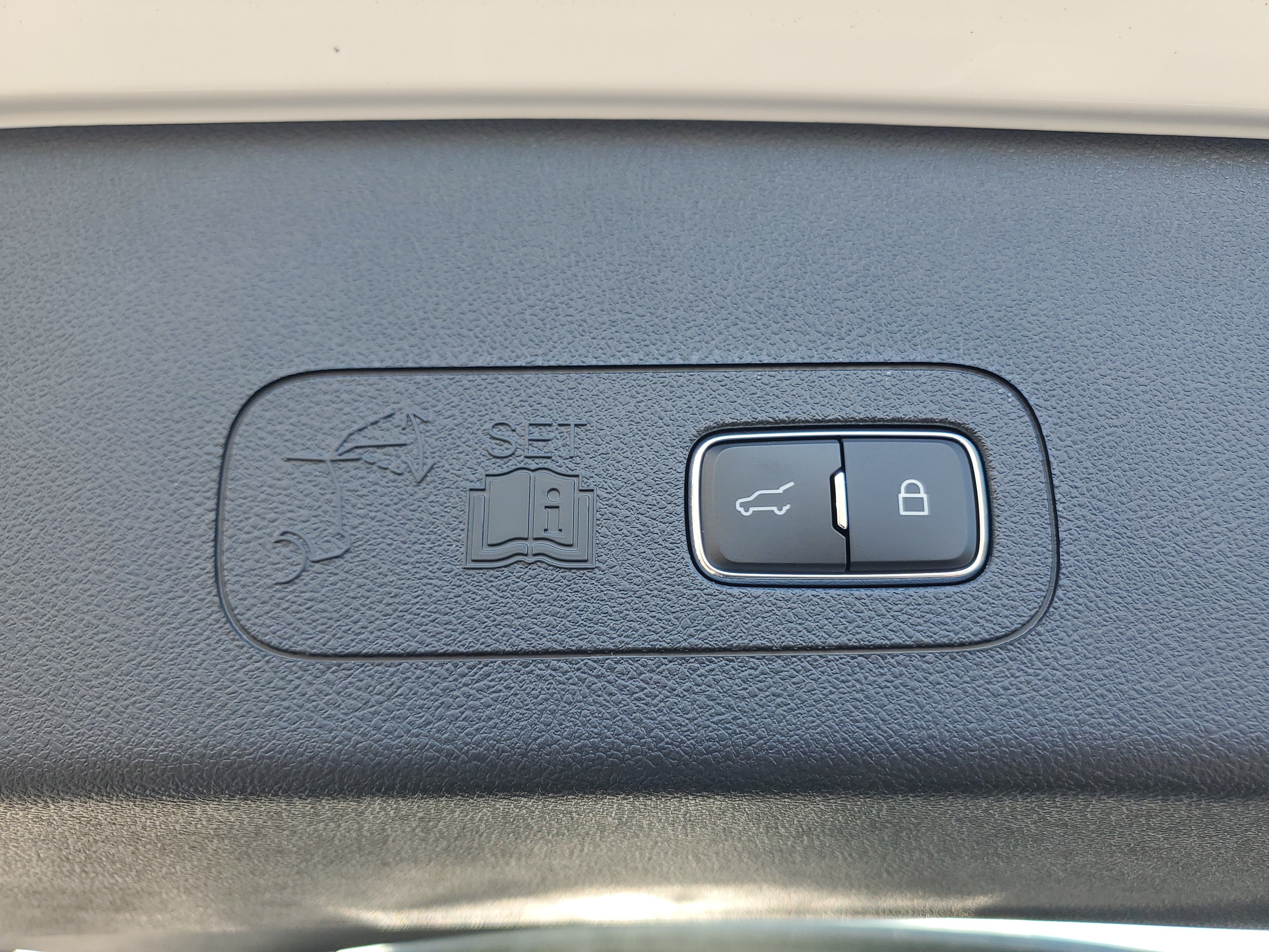 New 2026 Lincoln Aviator AWD image 29
