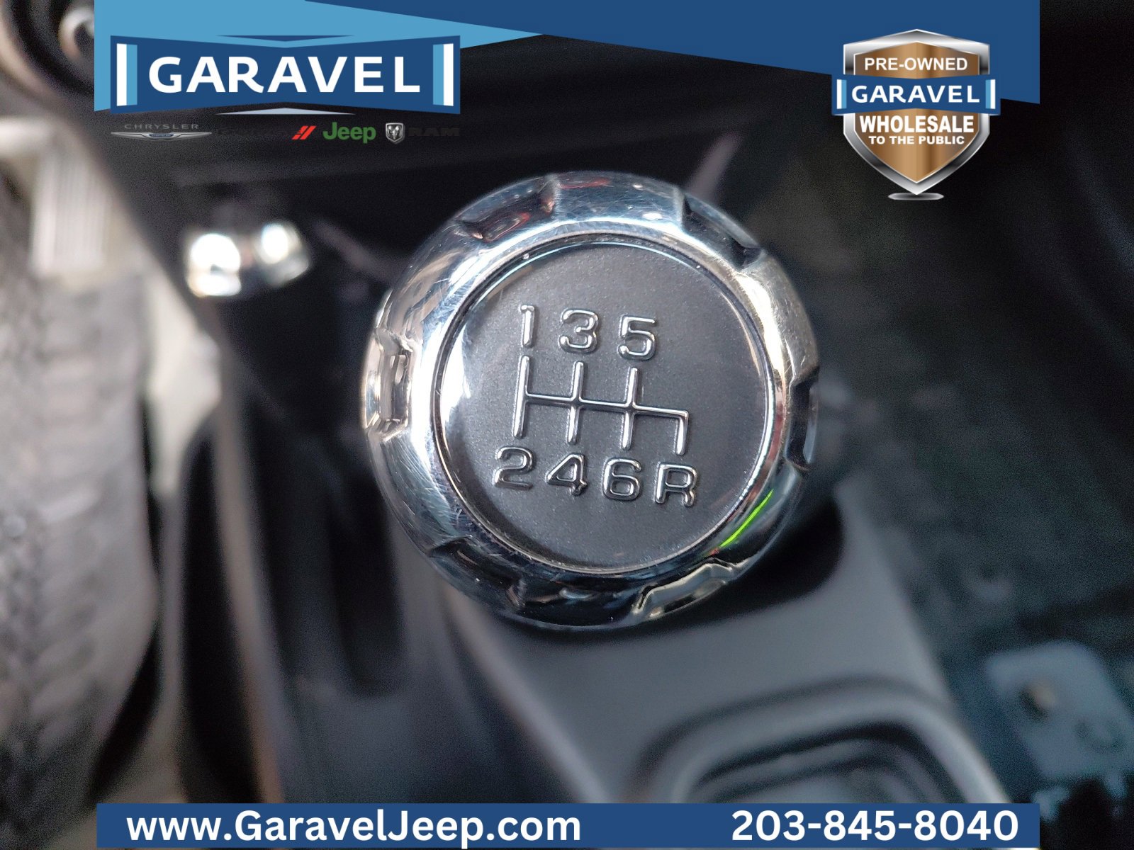 Used 2017 Jeep Wrangler Unlimited Rubicon w/ Cold Weather Group image 13