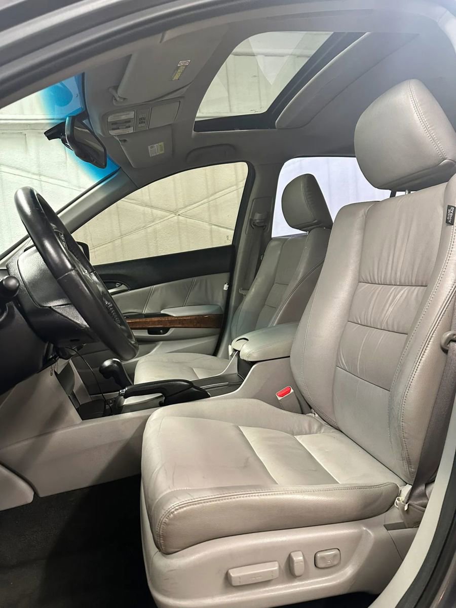 Used 2012 Honda Accord EX-L image 17