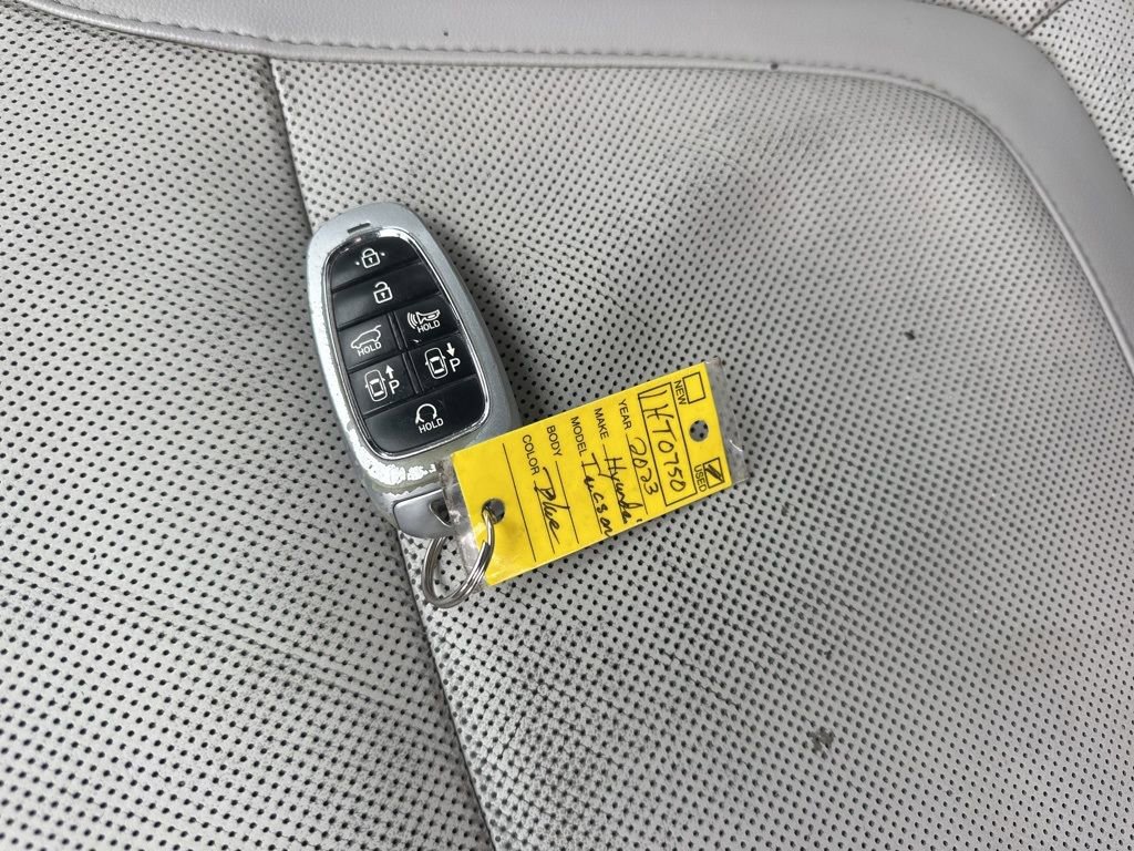 Used 2023 Hyundai Tucson Limited image 37