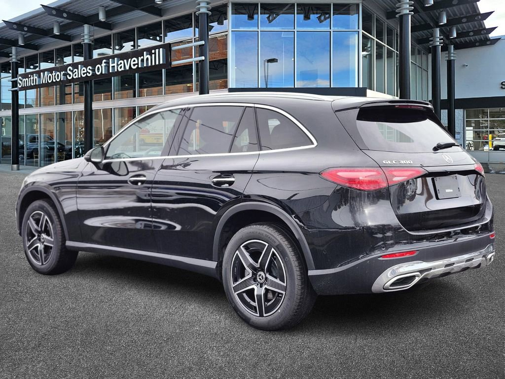 New 2026 Mercedes-Benz GLC 300 4MATIC image 3
