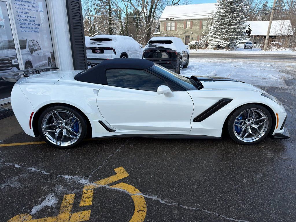 Used 2019 Chevrolet Corvette ZR1 w/ Chrome Badge Package image 13