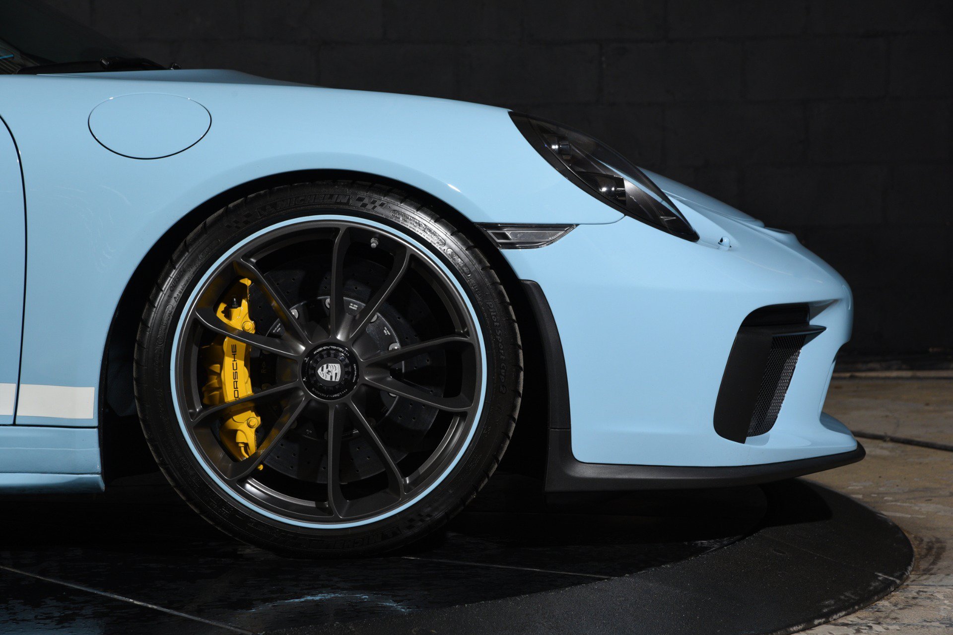 Used 2019 Porsche 911 Speedster RWD image 24