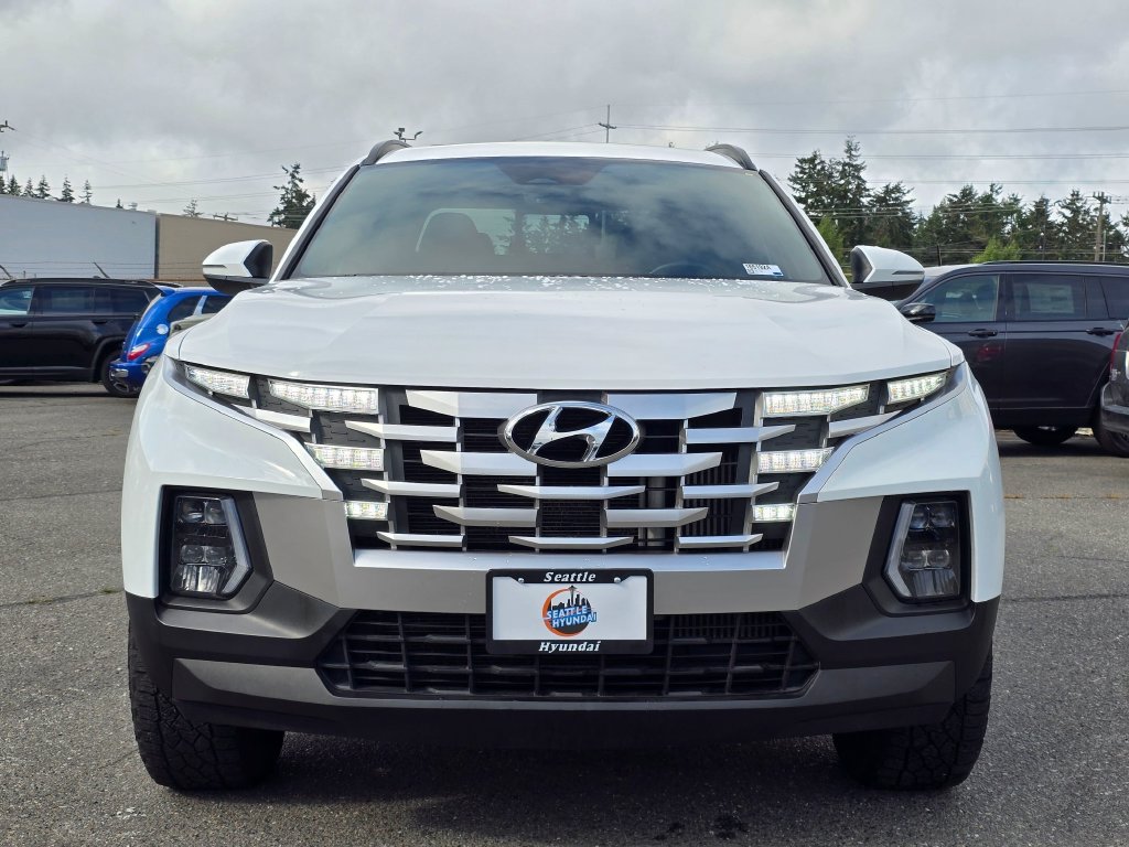 Used 2022 Hyundai Santa Cruz SEL Premium AWD/4WD image 2