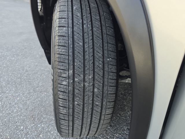 Used 2023 Nissan Rogue SV image 30