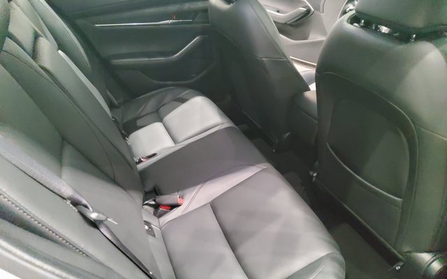 Used 2024 MAZDA MAZDA3 s image 18