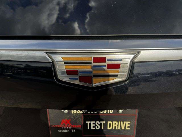 Used 2021 Cadillac Escalade Premium Luxury Platinum AWD/4WD image 18