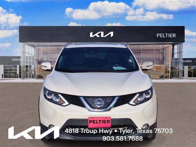 Used 2018 Nissan Rogue Sport SL w/ SL Premium Package FWD image 2